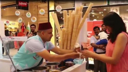 群众吃瓜都难的视频,揭秘“吃瓜群众”难觅瓜果之谜