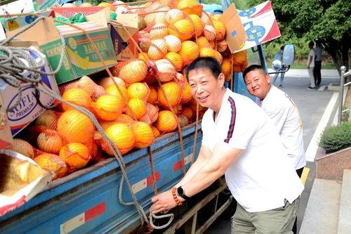 凤阳吃瓜群众,揭秘当地独特民俗风情