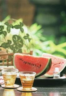 吃瓜群众看影视吃冰淇淋,吃瓜群众的夏日消暑新风尚